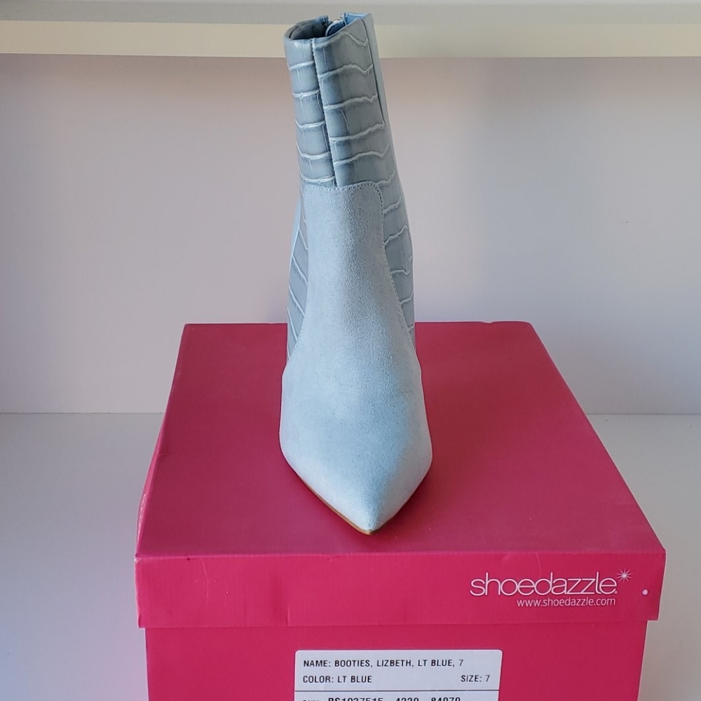 Women's heeled boots